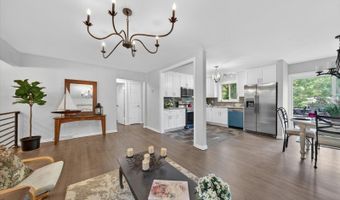 62 Barry Dr, Alloway, NJ 07422