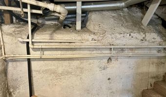 288 N Main St, Andrews, IN 46702