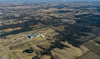 652 Nd St, Albia, IA 52531