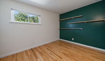 5975 Dover St, Arvada, CO 80004