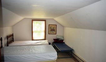 916 3Rd Ave, Ackley, IA 50601