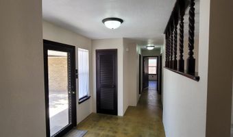 404 Sunbeam Ave, Alamogordo, NM 88310