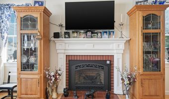 34 Windsor Ave, Augusta, ME 04330