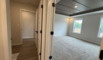 317 Brook Landing Cir, Auburn, GA 30011