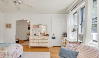 141 Englewood Ave 23, Boston, MA 02135