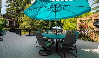 188 Jackson St, Amherst, OH 44001