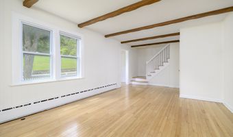 206 Ridgefield Ave, Bridgeport, CT 06610