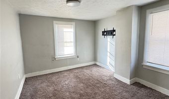1239 Pondview Ave, Akron, OH 44305