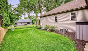 1501 BEDFORD Ln, Appleton, WI 54915