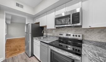 1311 N ODE St 635, Arlington, VA 22209