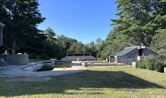 435 Avery Hill Rd, Alton, NH 03810