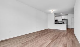 750 Lighthouse Dr 3313, Barnegat, NJ 08005