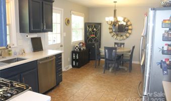 1322 E Barden Rd, Charlotte, NC 28226