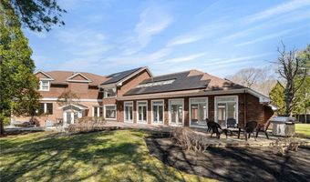 35 River Run, East Greenwich, RI 02818