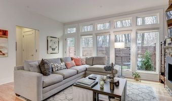 5206 WILLET BRIDGE Ct, Bethesda, MD 20816