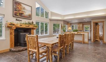 14300 Cambridge Rd, Bonner, MT 59823