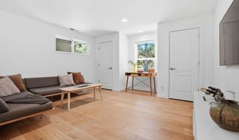 3729 NW Summerfield Rd, Bend, OR 97703