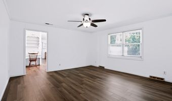 930 Mellowood Dr, Indianapolis, IN 46217