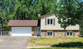 15769 Hayes Trl, Apple Valley, MN 55124