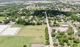 1408 7th Avenue N W, Ardmore, OK 73401