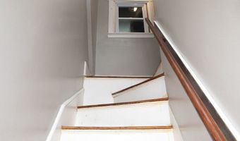 12 Payson Ave 1, Boston, MA 02125