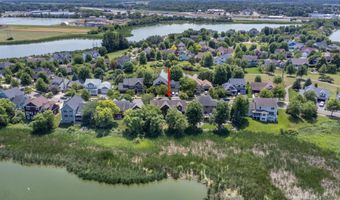 11668 E Laketowne Dr, Albertville, MN 55301