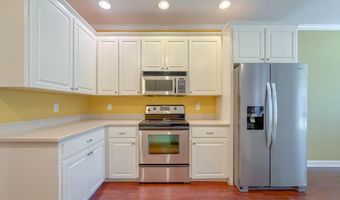 1030 Meadow Rdg, Bainbridge, GA 39819