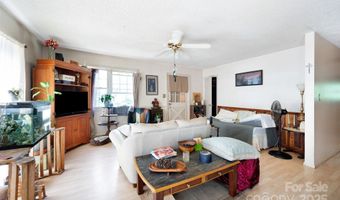 265 Dix Creek Chapel Rd, Asheville, NC 28806