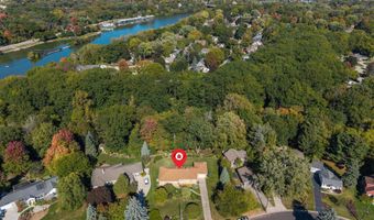 32 GARDEN Ct, Appleton, WI 54915