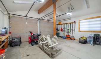 1580 Upper Bench Rd, Alpine Meadows, CA 96146