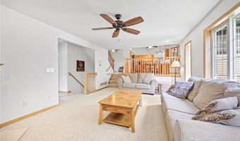 10462 Karston Ave NE, Albertville, MN 55301