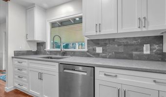 19448 SW SCHOLLS FERRY Rd, Beaverton, OR 97007