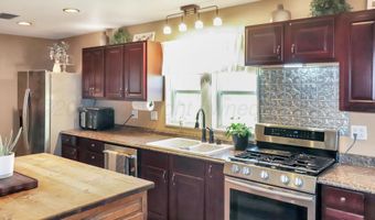 105 E Matador Dr, Adrian, TX 79001