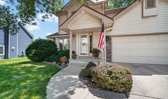 1299 Bentwood Ct, Altoona, IA 50009