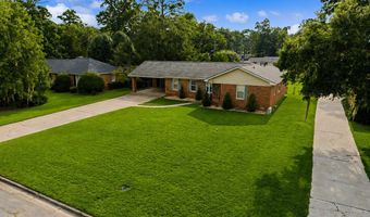 416 Forest Glen Dr, Albany, GA 31707
