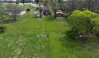 399 N Fifth St, Albion, IL 62806
