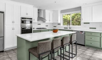 1203 Old Bridge Ln 1203, Bellingham, MA 02019