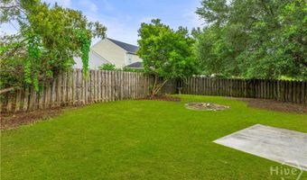6 Spring Lake Cir, Savannah, GA 31407