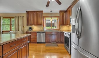 101 Paula Dr, Aliquippa, PA 15001