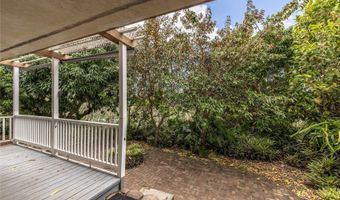 2407 St Louis Dr B, Honolulu, HI 96816