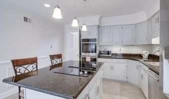 4918 SUNSET Ln, Annandale, VA 22003