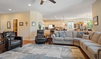 1221 Lasso Ln, Gardnerville, NV 89410