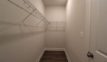 22466 FOUNDATION Dr, Ashburn, VA 20148