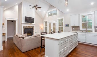 1320 Little Fudges Creek Rd, Barboursville, WV 25504