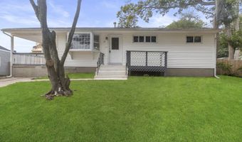 28 Anchorage Blvd, Bayville, NJ 08721