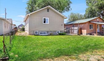 121 7th Ave S A & B, Buhl, ID 83316