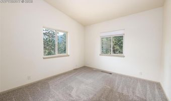 320 Hilton Rd, Manitou Springs, CO 80829