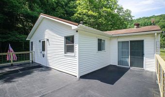 4667 Saint Clara Rd, Alum Bridge, WV 26321