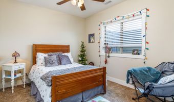 4102 Ballentine Dr, Ames, IA 50010