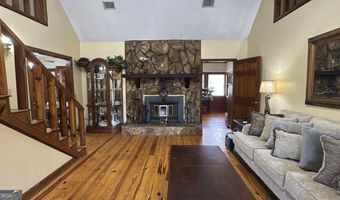 2731 Sawmill Rd, Ailey, GA 30410